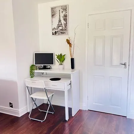 Mayfair Place - Cosy 3 Bedroom House With Free Parking Birmingham Exterior photo