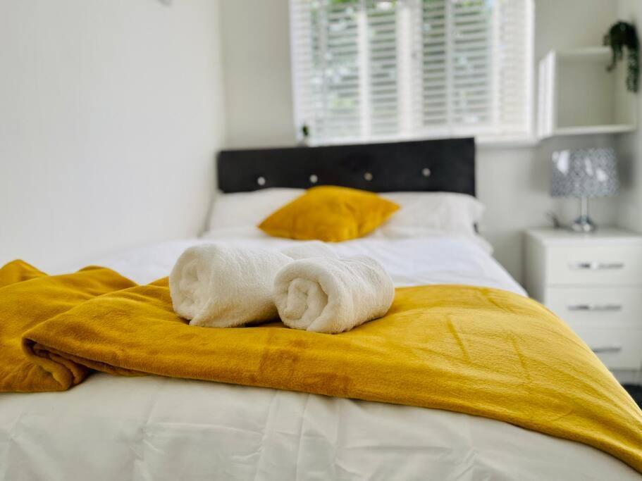 Mayfair Place - Cosy 3 Bedroom House With Free Parking Appartamento